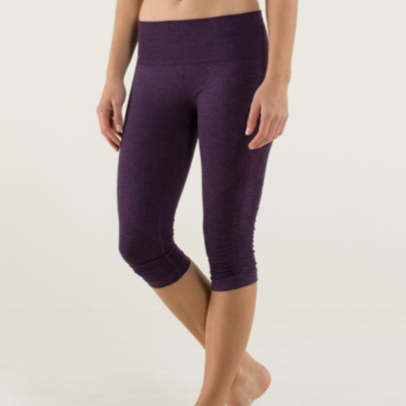 Lululemon In the Flow Crop II (HEATHERED DEEP ZINFANDEL) - Picture 2 of 6